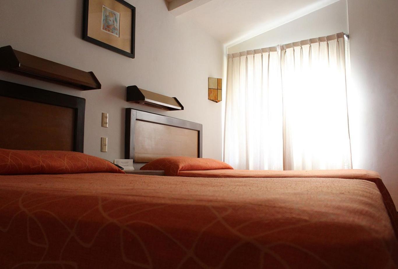 Hotel Ilebal Cuernavaca Centro - Lugar Con Encanto! Экстерьер фото