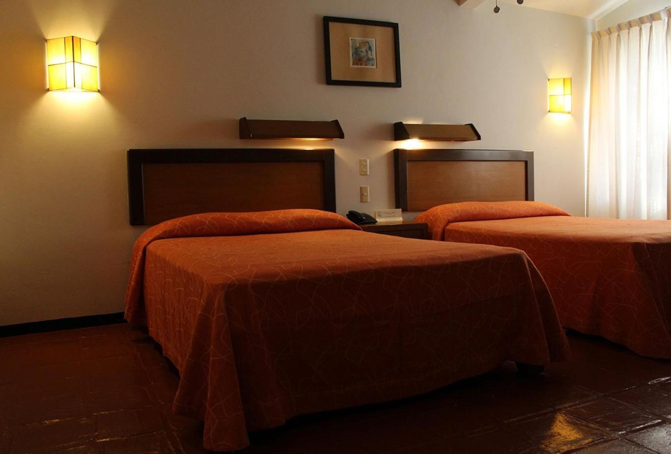 Hotel Ilebal Cuernavaca Centro - Lugar Con Encanto! Экстерьер фото