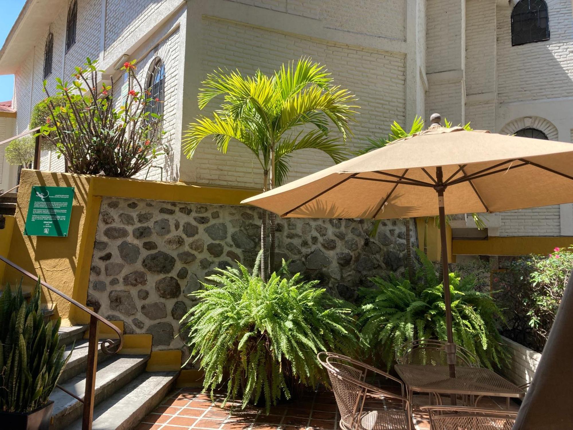 Hotel Ilebal Cuernavaca Centro - Lugar Con Encanto! Экстерьер фото