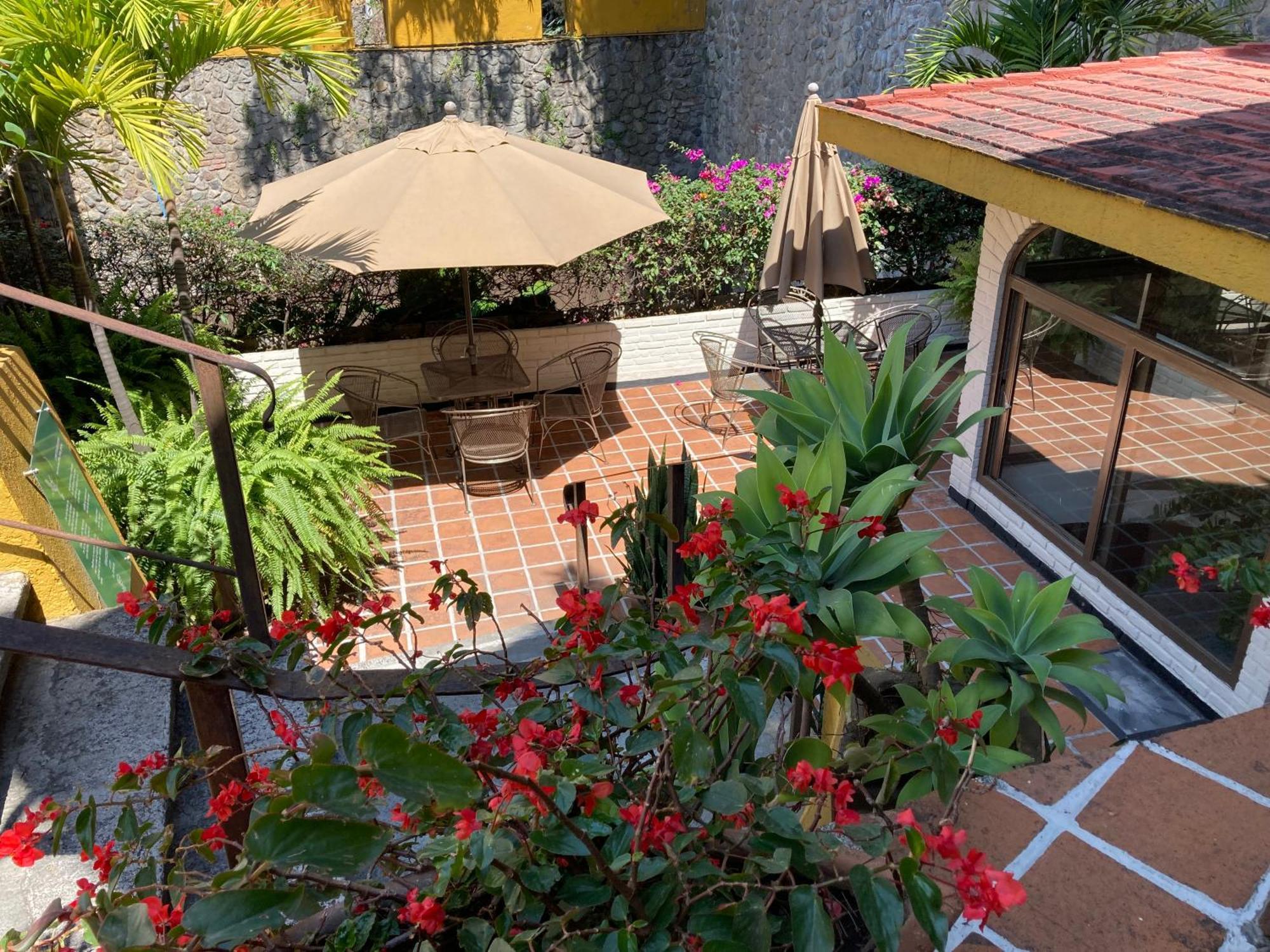 Hotel Ilebal Cuernavaca Centro - Lugar Con Encanto! Экстерьер фото