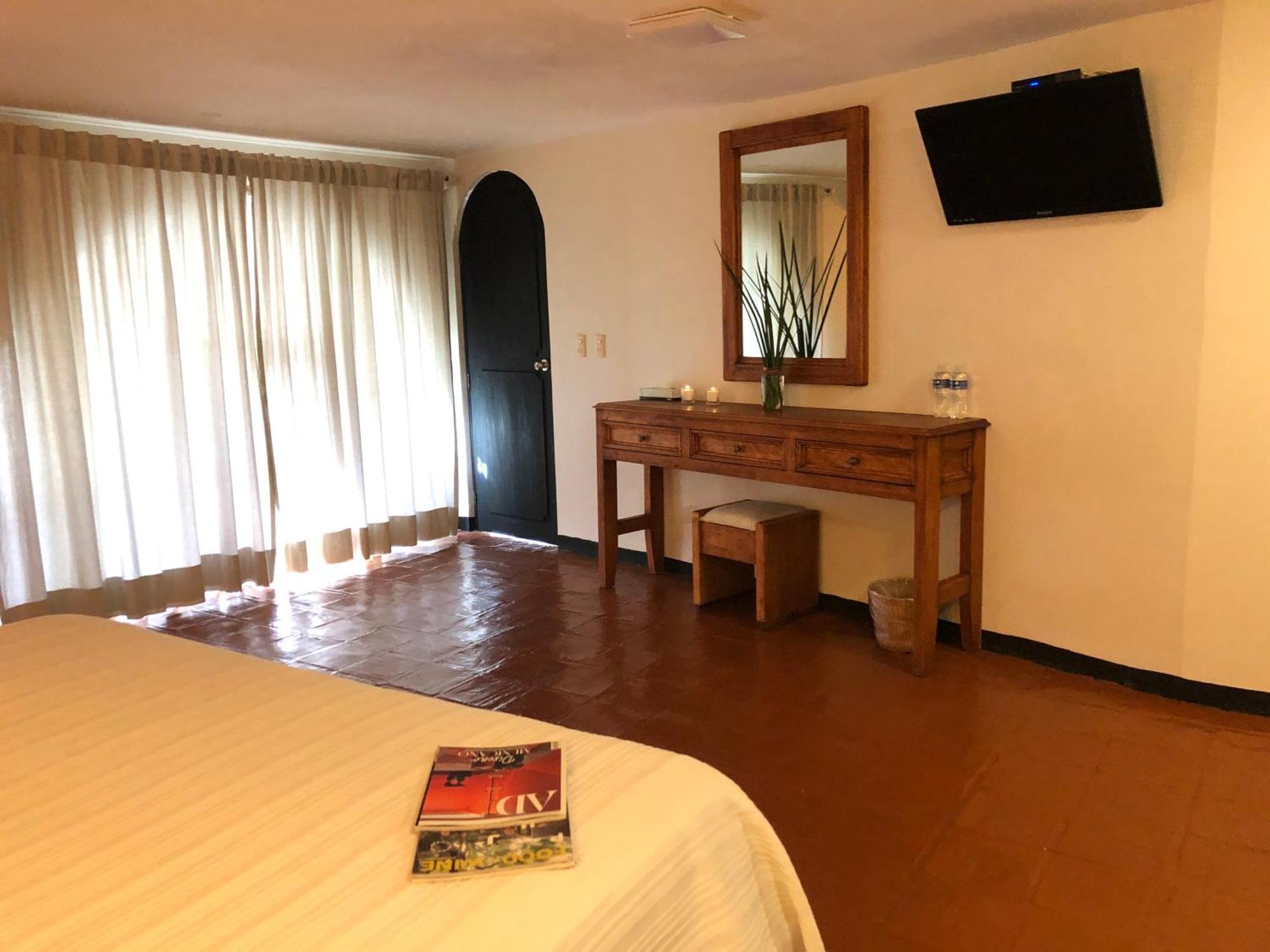 Hotel Ilebal Cuernavaca Centro - Lugar Con Encanto! Экстерьер фото