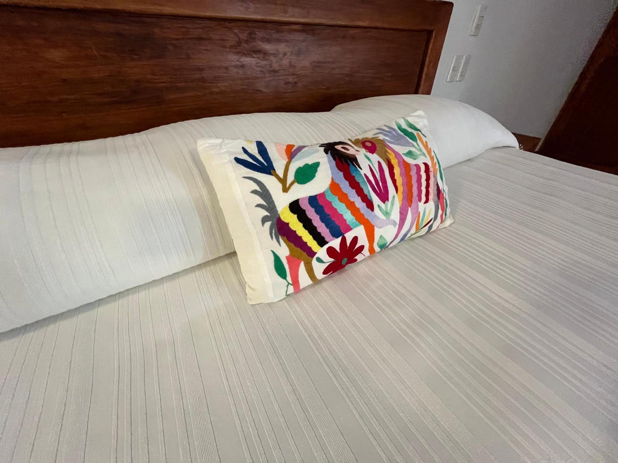 Hotel Ilebal Cuernavaca Centro - Lugar Con Encanto! Экстерьер фото