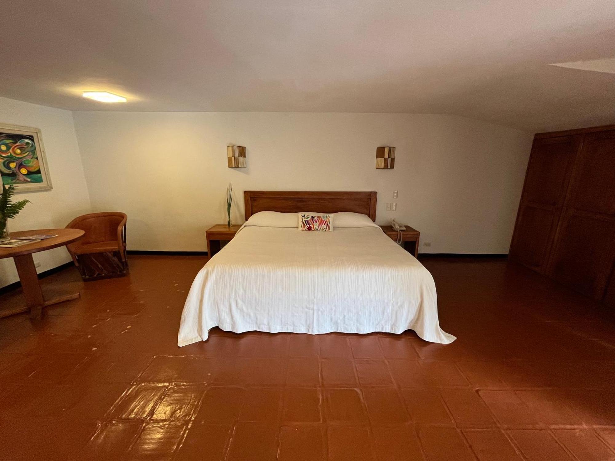 Hotel Ilebal Cuernavaca Centro - Lugar Con Encanto! Экстерьер фото