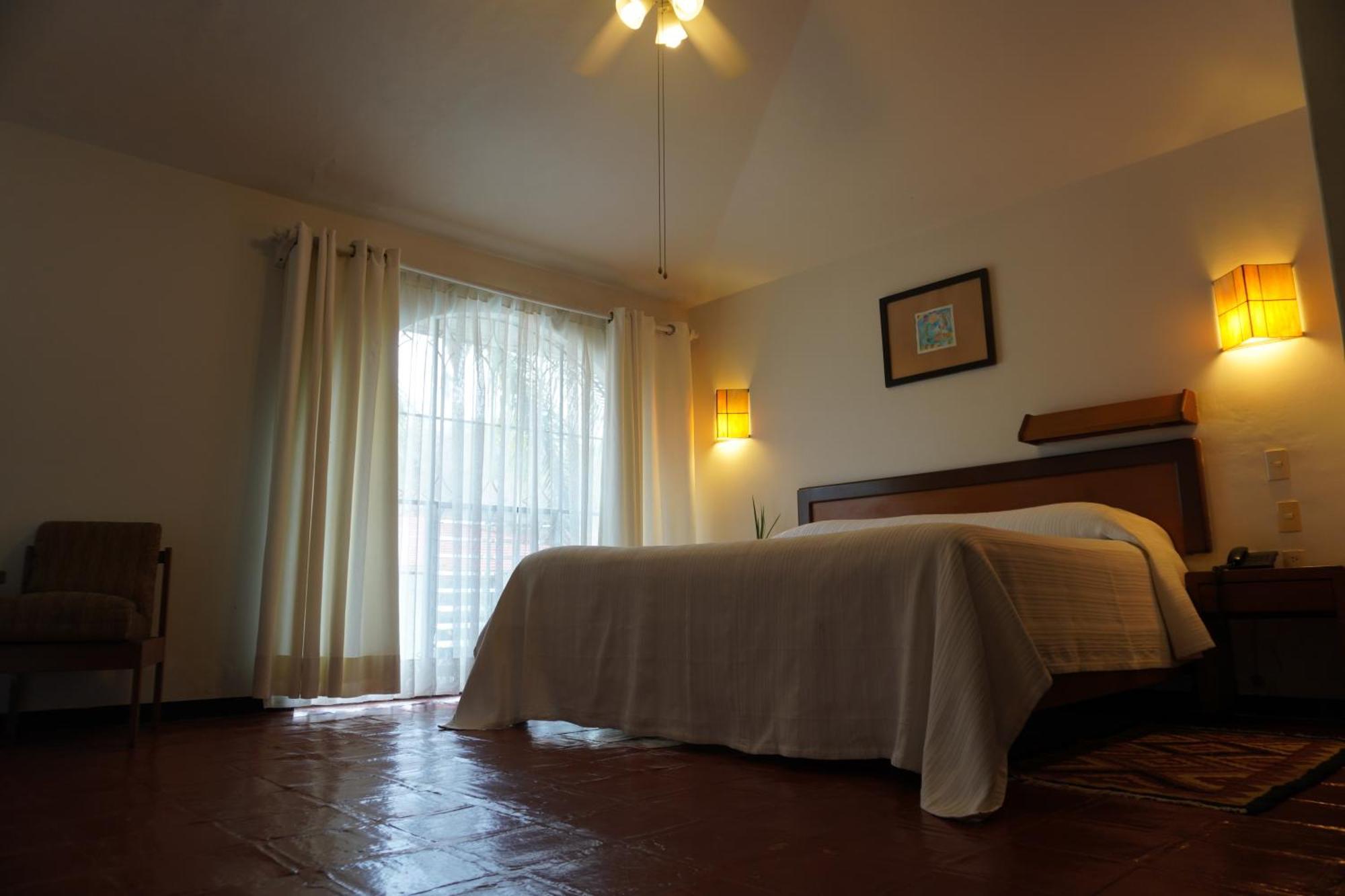 Hotel Ilebal Cuernavaca Centro - Lugar Con Encanto! Экстерьер фото